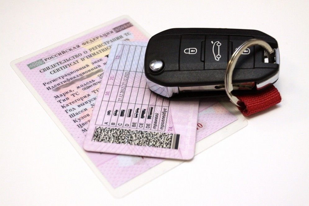 Госпошлины  за выдачу водительских удостоверений и свидетельств о регистрации могут подорожать